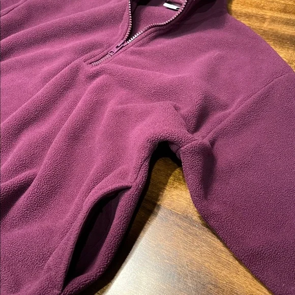 Aritzia TNA Fleece Quarter Zip Purple 2XS - Picture 4 of 6